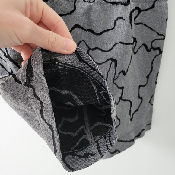 Grey and black workout set - Size S - Picture 12 of 12